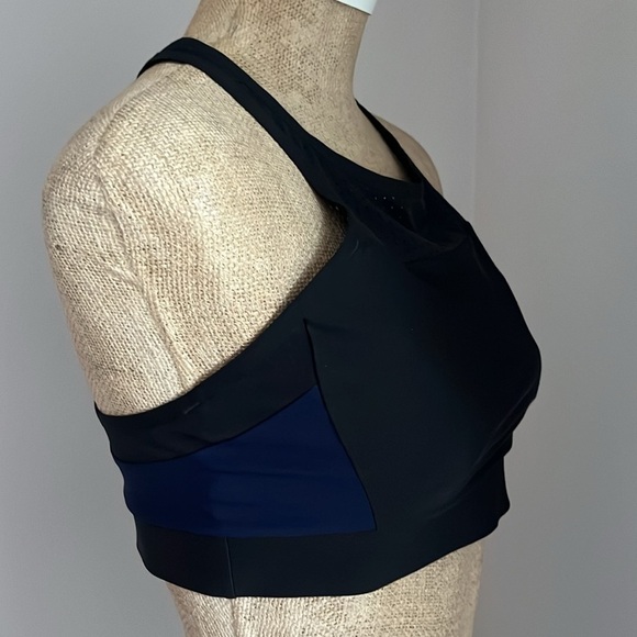 Athleta Bonaire Bikini Top Medium NEW! - Picture 5 of 6